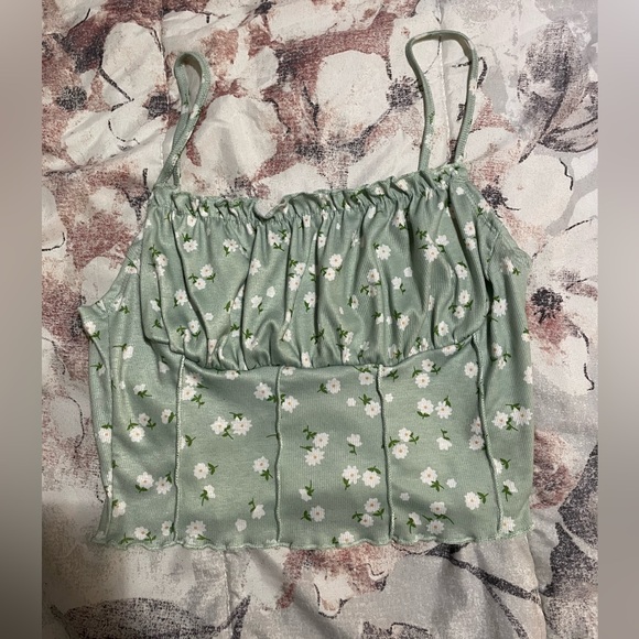 Pastel green floral tank top - Picture 1 of 1